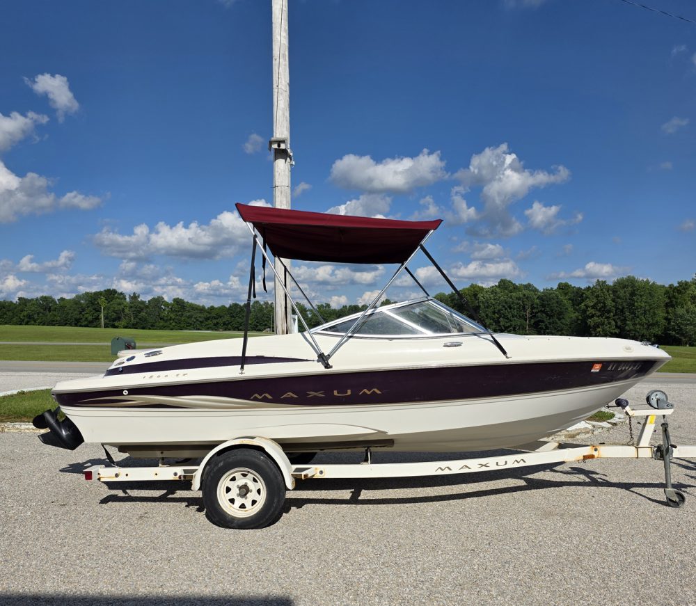 2000 Maxum 1800SR